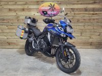 TRIUMPH Explorer