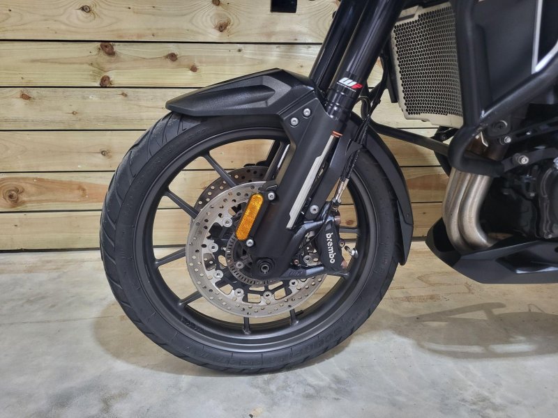 TRIUMPH Explorer