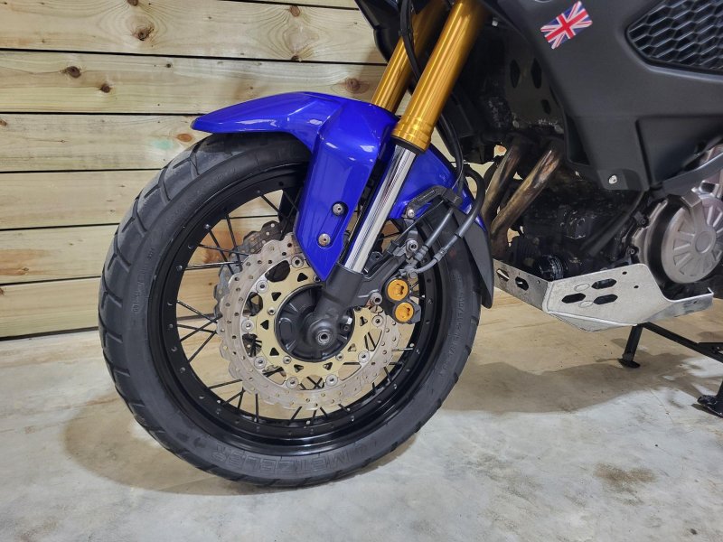 YAMAHA XT1200