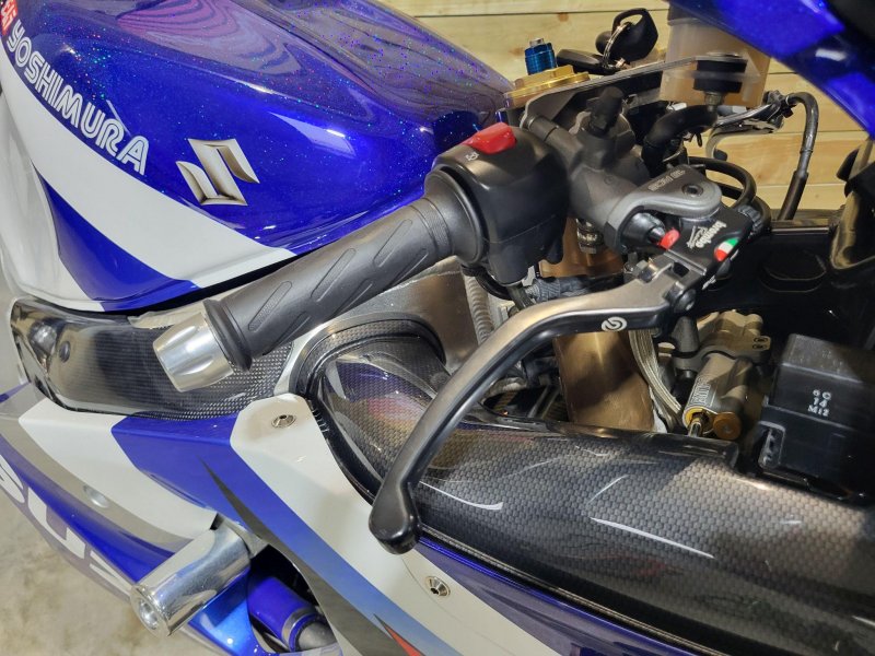 SUZUKI GSXR1000