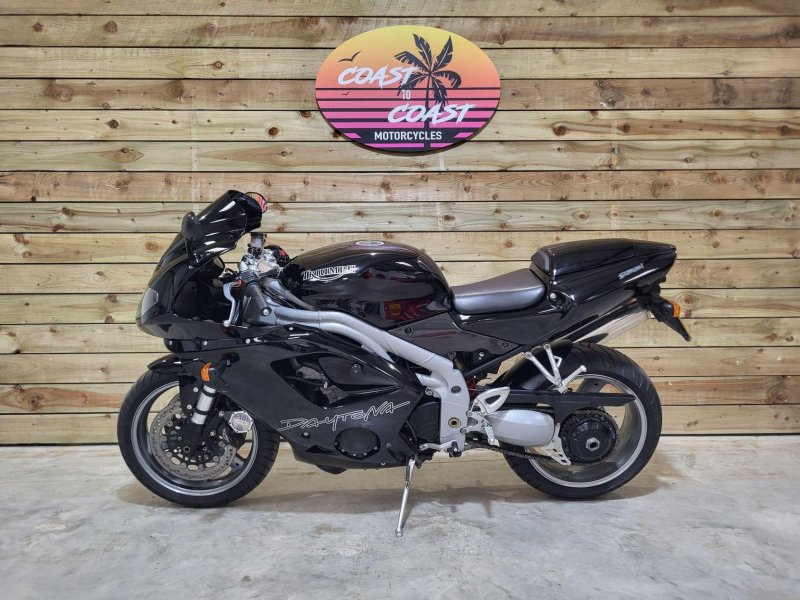 TRIUMPH DAYTONA 955