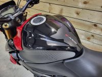 SUZUKI GSX-S1000