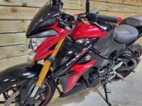 SUZUKI GSX-S1000
