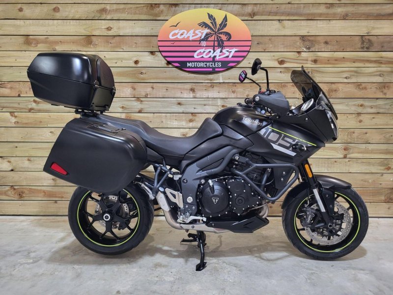 TRIUMPH TIGER 1050