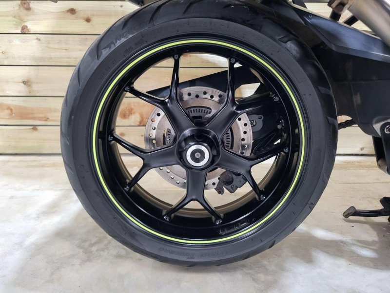 TRIUMPH TIGER 1050