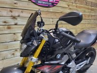 BMW G310R