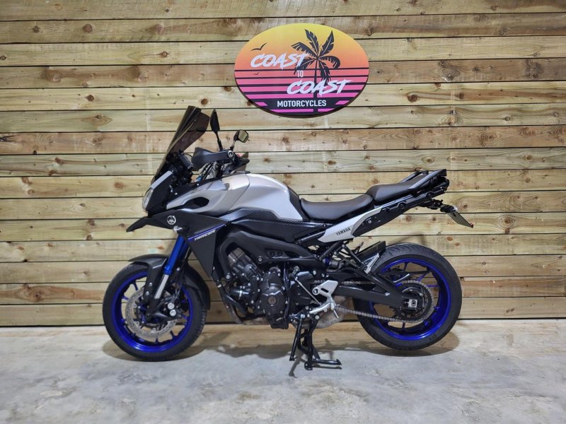 YAMAHA Tracer 900