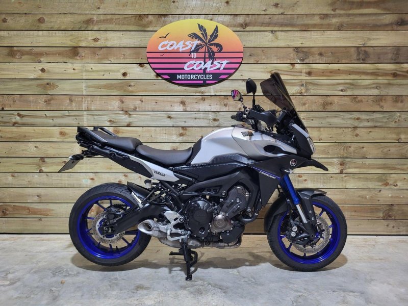 YAMAHA Tracer 900