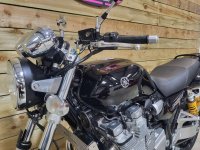 YAMAHA XJR1300