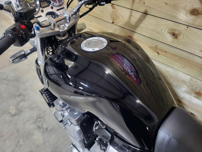 YAMAHA XJR1300