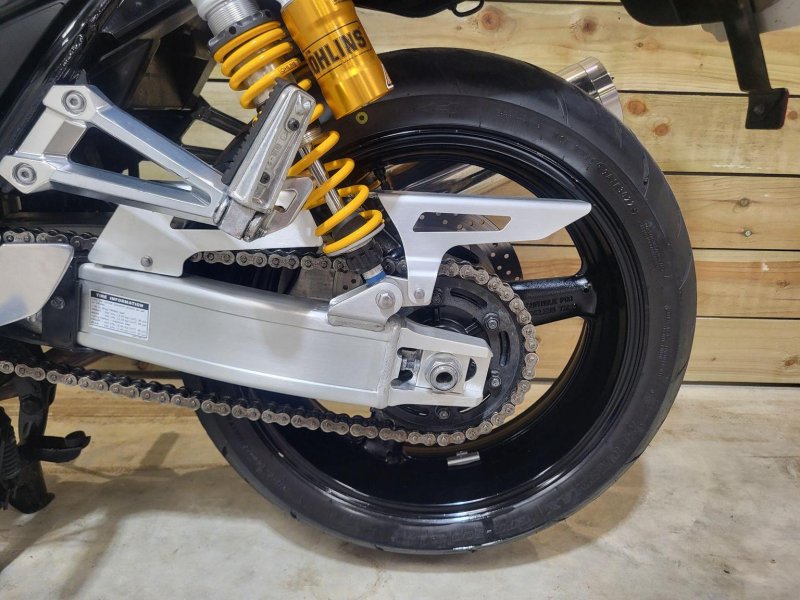 YAMAHA XJR1300