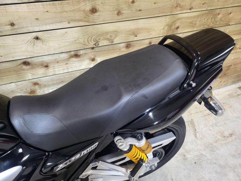 YAMAHA XJR1300