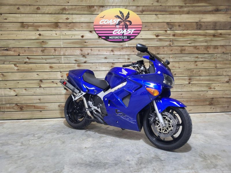 HONDA VFR800X