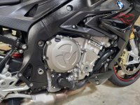 BMW S1000R