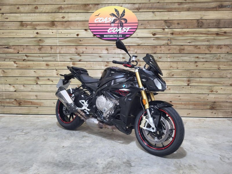 BMW S1000R