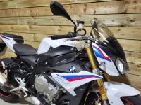 BMW S1000R