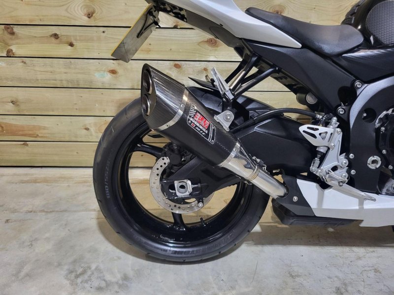 SUZUKI GSXR600