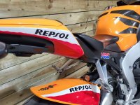 HONDA CBR1000RR Fireblade