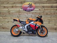 HONDA CBR1000RR Fireblade