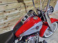 HARLEY-DAVIDSON Softail