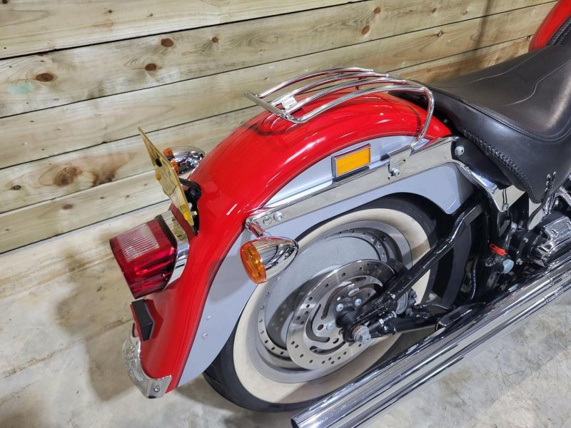 HARLEY-DAVIDSON Softail