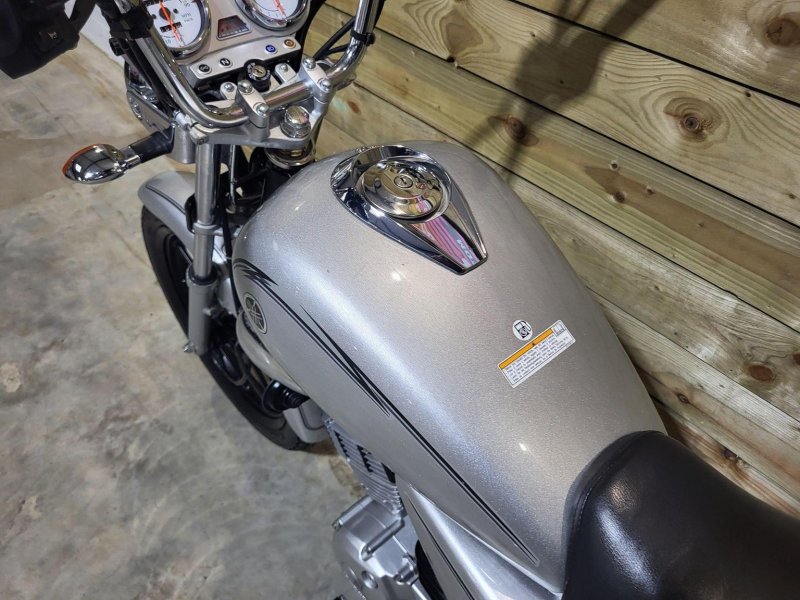 YAMAHA YBR125 CUSTOM
