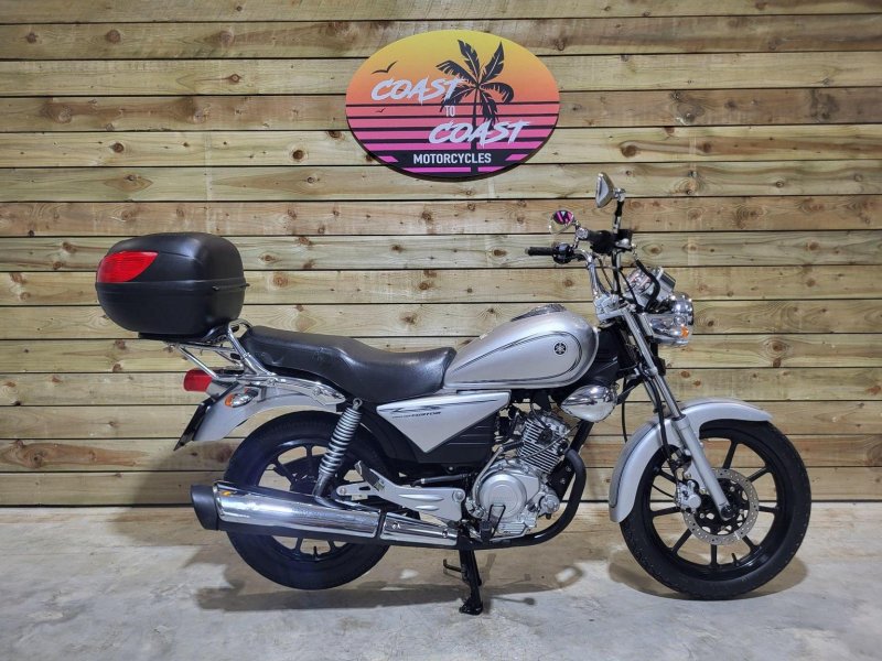 YAMAHA YBR125 CUSTOM