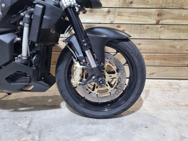 APRILIA Tuono 1000