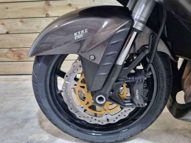 KAWASAKI 