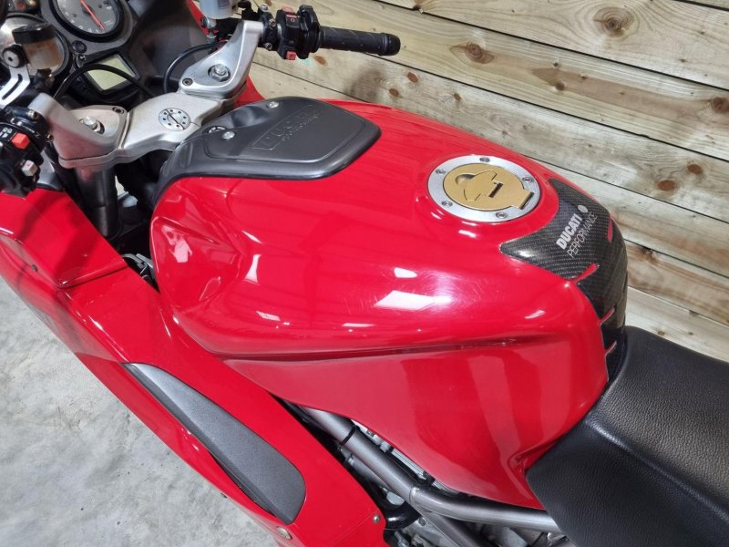 DUCATI ST2