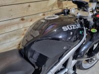 SUZUKI SV650S