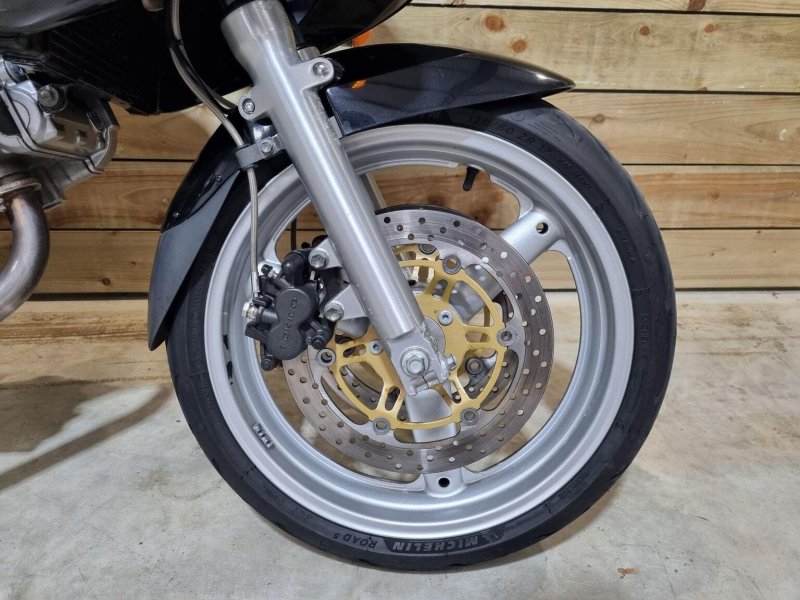 SUZUKI SV650S