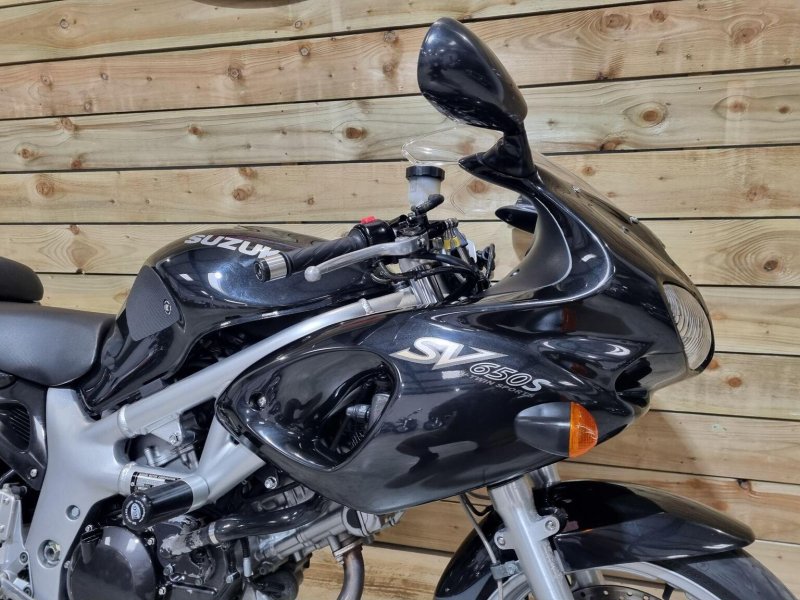 SUZUKI SV650S