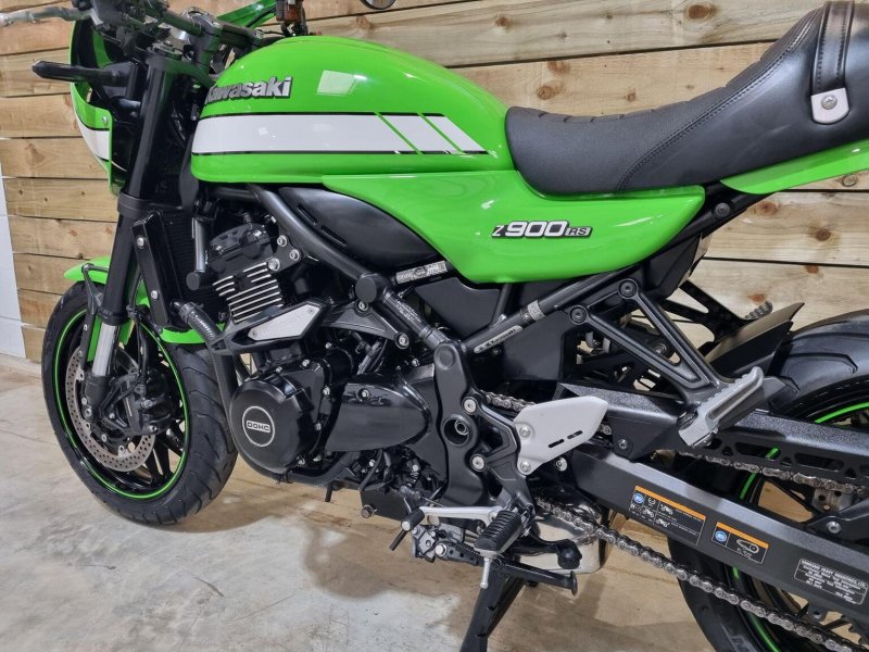 KAWASAKI Z900