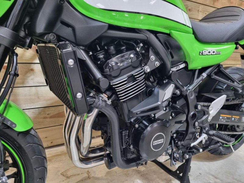 KAWASAKI Z900