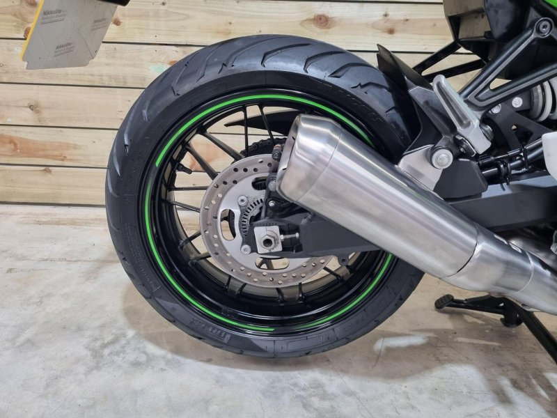 KAWASAKI Z900
