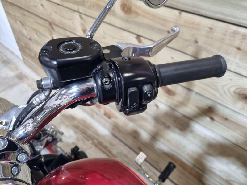 HARLEY-DAVIDSON Sportster