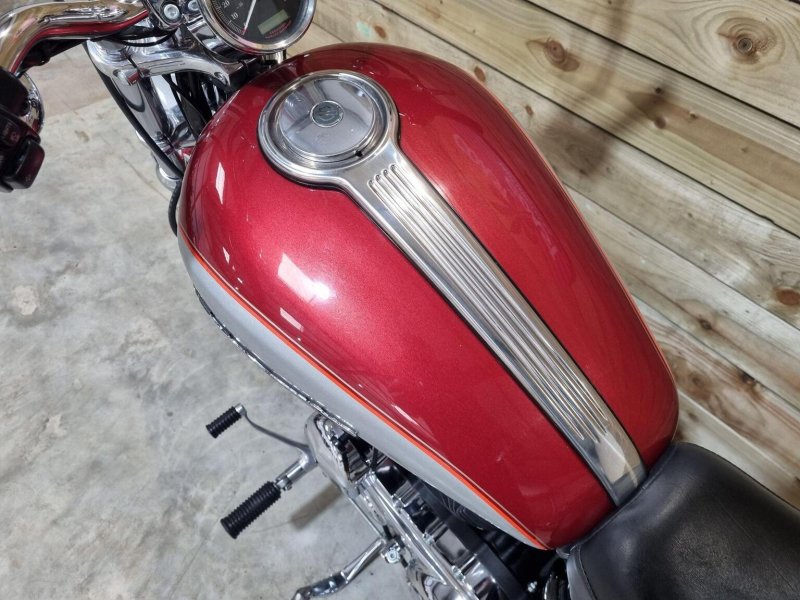 HARLEY-DAVIDSON Sportster