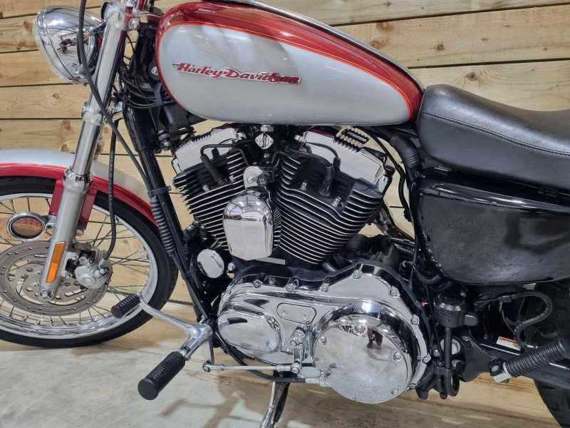HARLEY-DAVIDSON Sportster