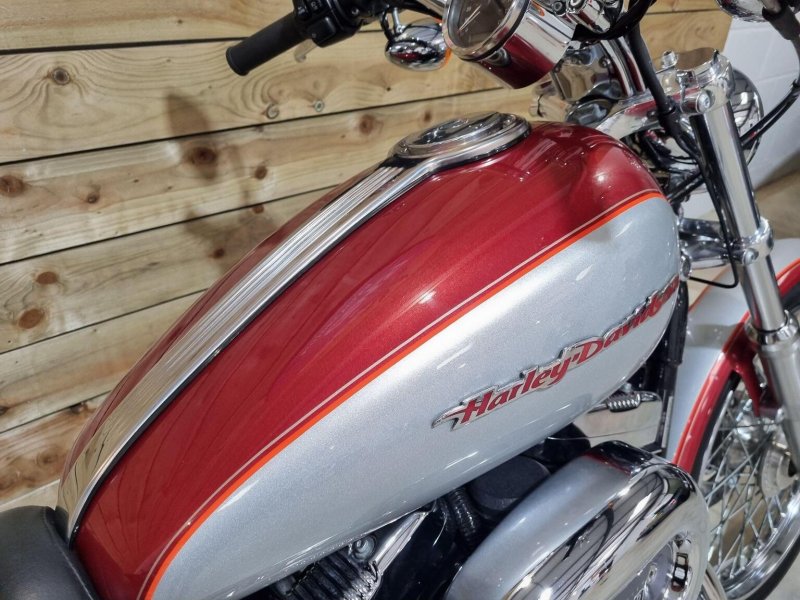 HARLEY-DAVIDSON Sportster