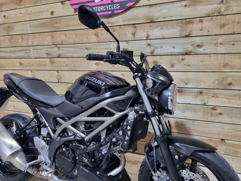 SUZUKI SV650
