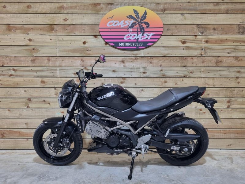 SUZUKI SV650