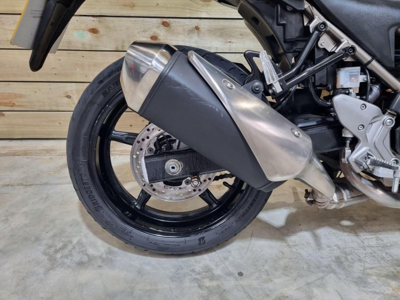 SUZUKI SV650