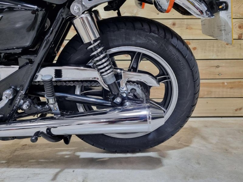 YAMAHA XS