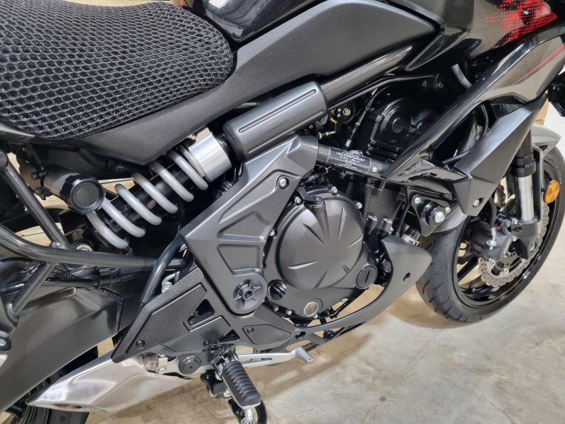 KAWASAKI Versys 650