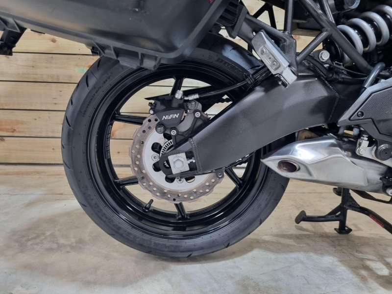 KAWASAKI Versys 650