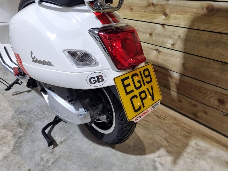 PIAGGIO Vespa