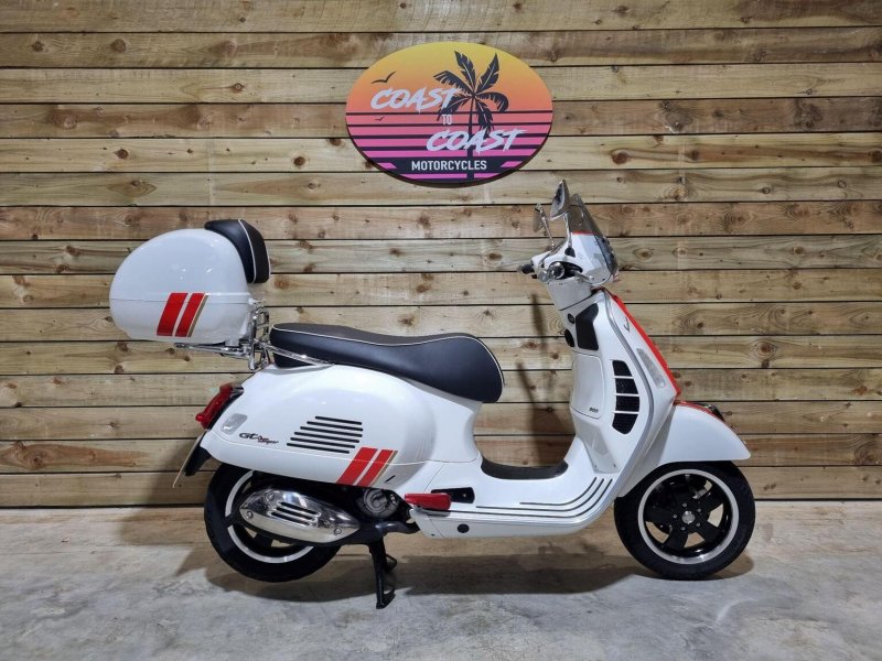 PIAGGIO Vespa