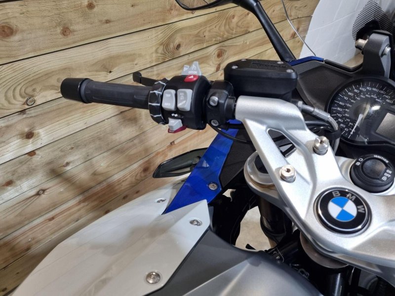 BMW R1200RS