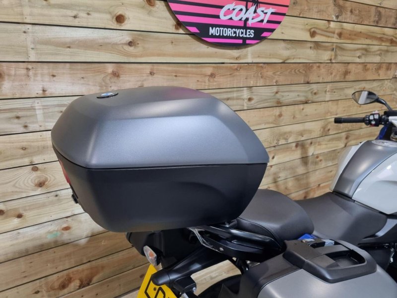 BMW R1200RS